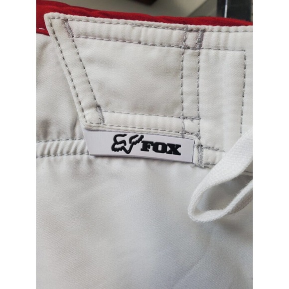 Fox Board Men's Red & White 100% Polyester Pull On Swimwear Shorts Size 32 - Picture 3 of 13